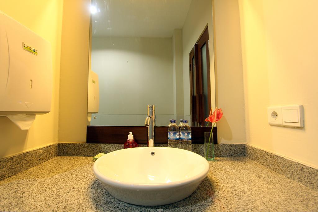 Mahanadewi Villa Ubud Habitación foto
